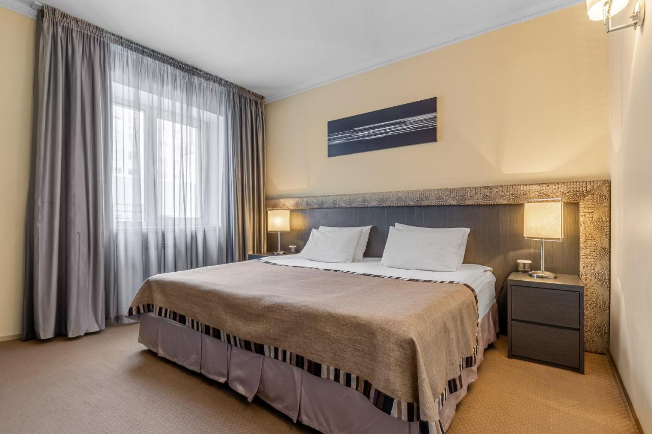 Maidan Palace Hotel Kiev Buitenkant foto